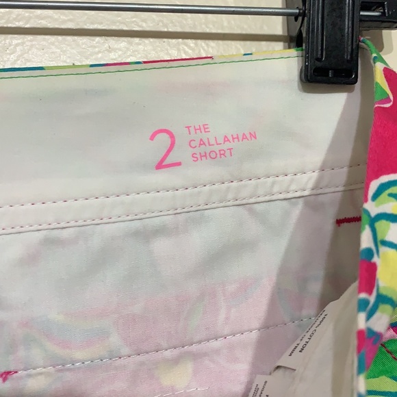 Lilly Pulitzer Callahan shorts size 2 - Picture 6 of 10